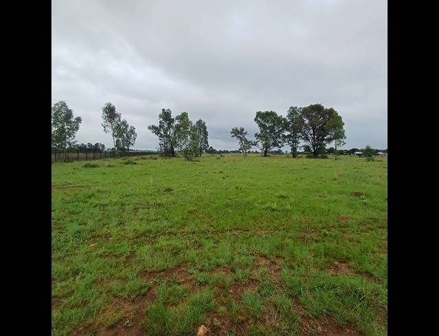 2.10HA VACANT LAND FOR SALE IN SHERMAN PARK